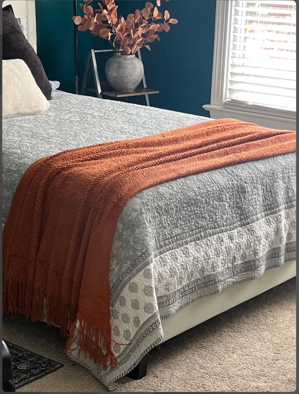 Crochet Rusted Throw Blanket: Boho Chic Sofa Decor