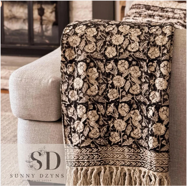 Vintage Inspired throw Blanket