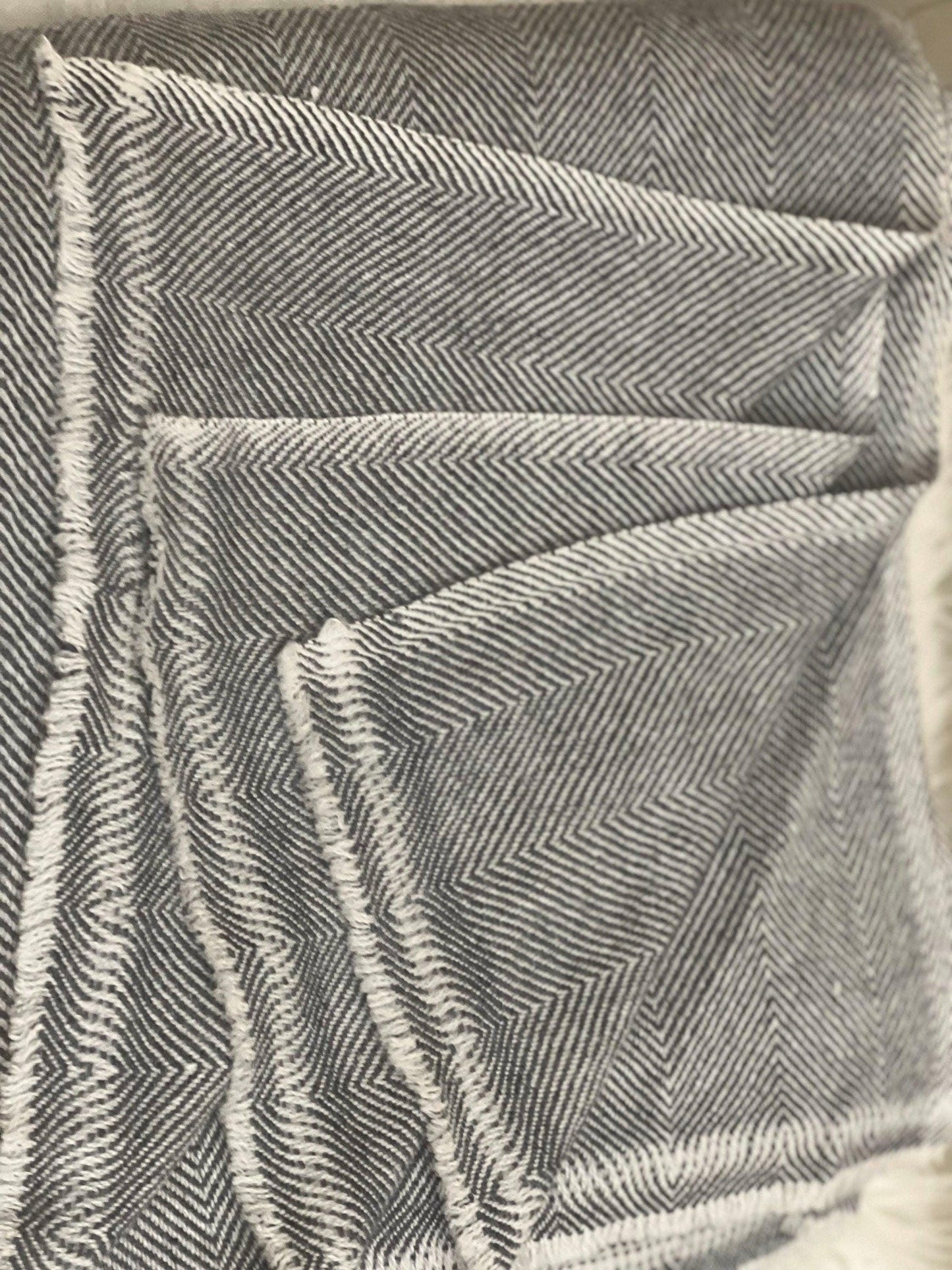 Large Himalayan Cashmere Blend Throw Blanket, Soft Cozy Wool (117 X 52 inches)