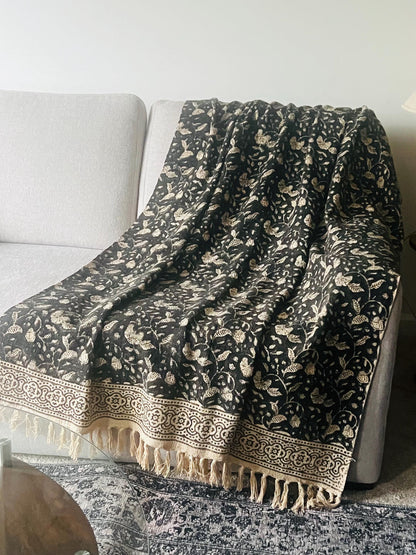 Handmade Cotton Throw Blanket Couch Cozy Boho Blanket with Tassels