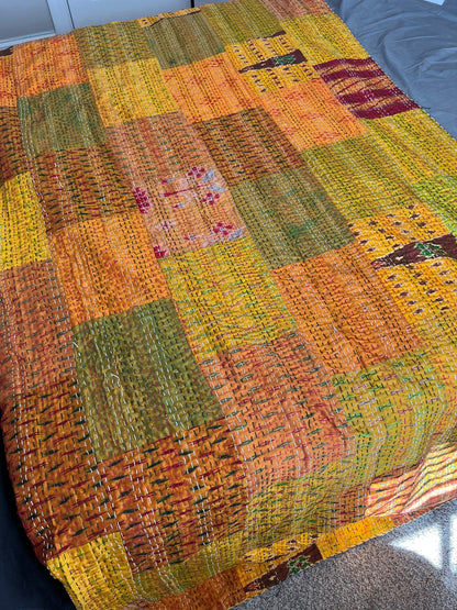 Bohemian Patchwork Quilt Kantha Quilt: Upcycle  Boho Bedspread, Exclusive gift for home