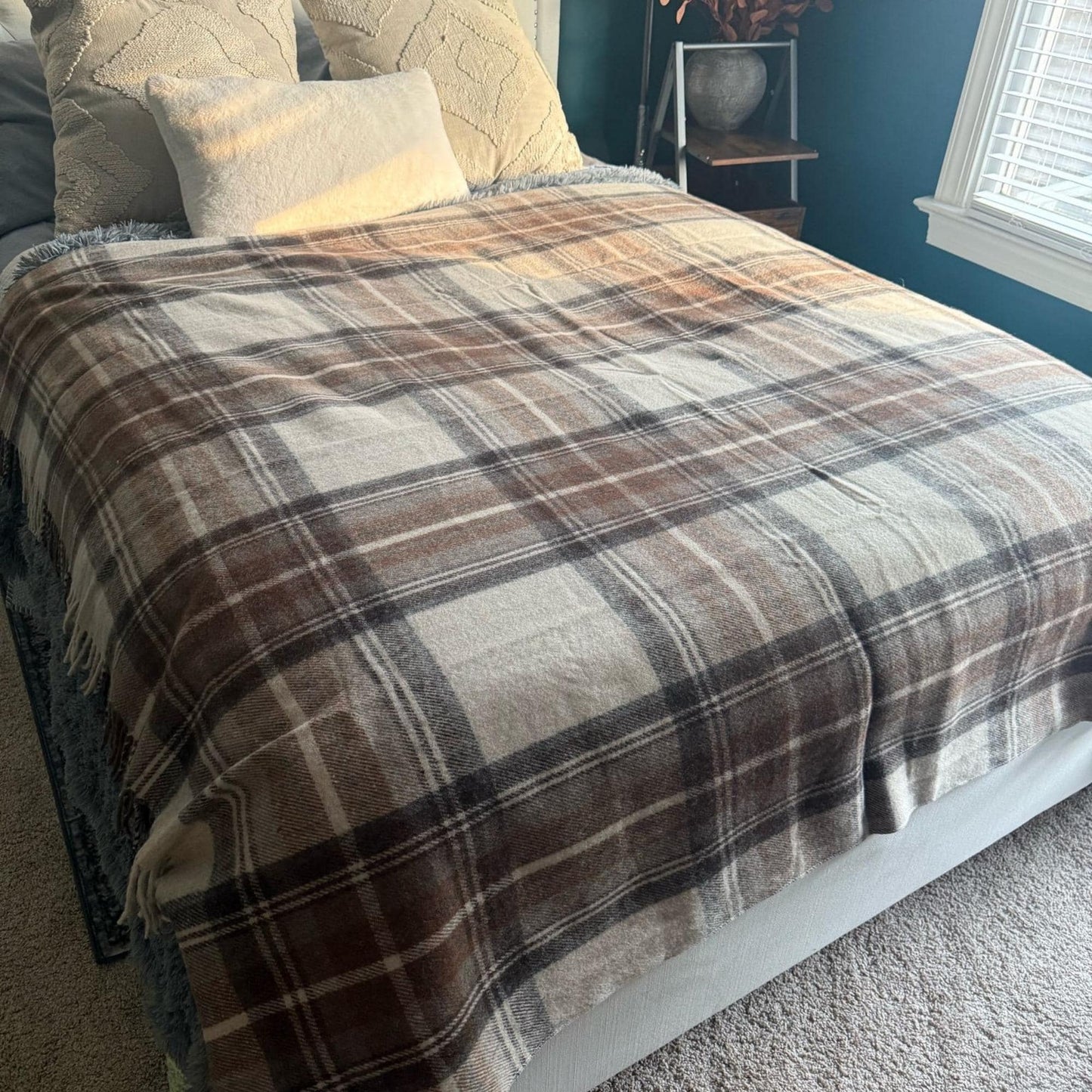 Tartan Plaid Recycled Wool Blanket: Soft & Cozy Throw 60x75"