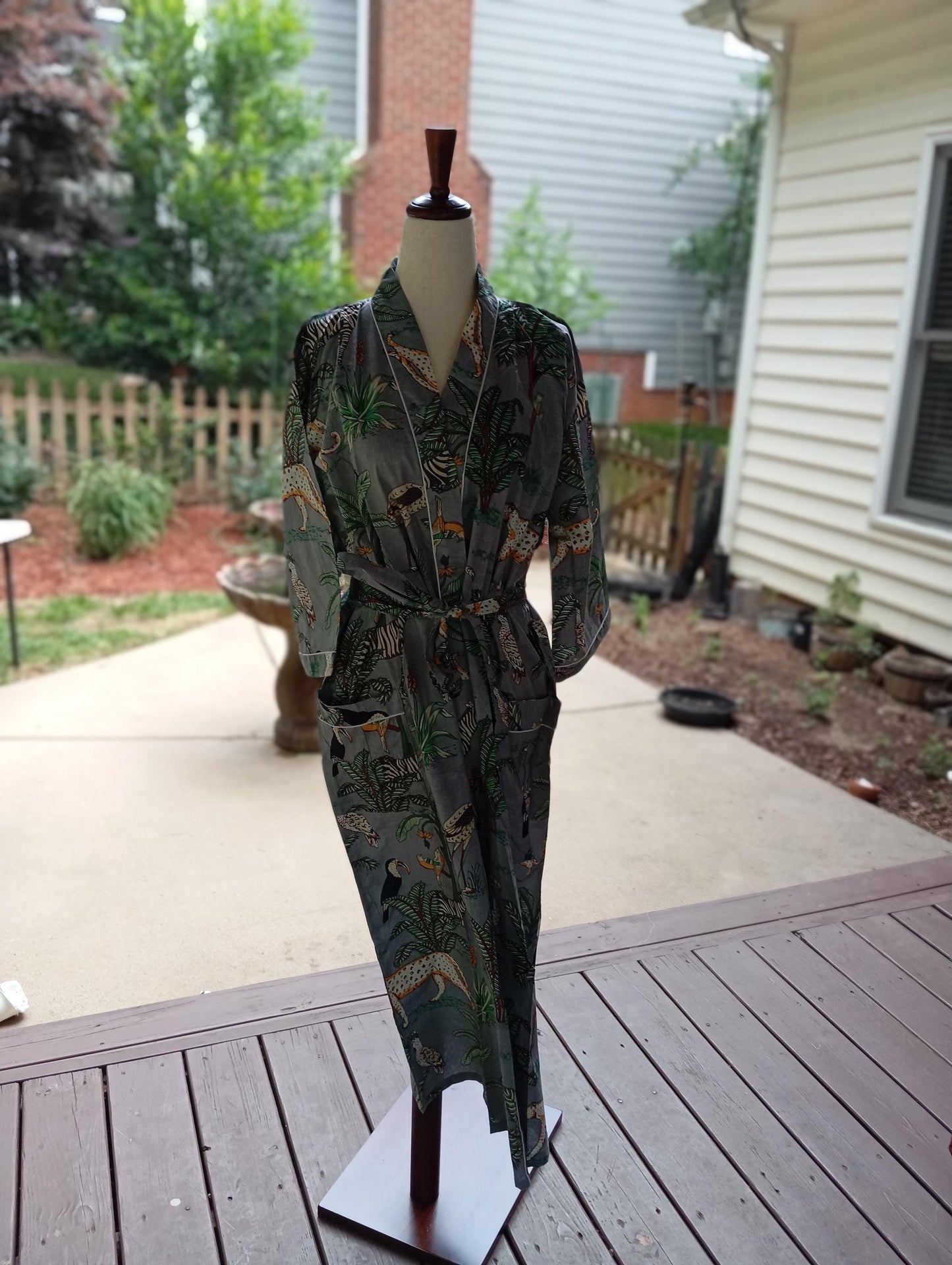 Gray Tiger Print Kimono Robe: Boho Cotton Beach Cover-Up