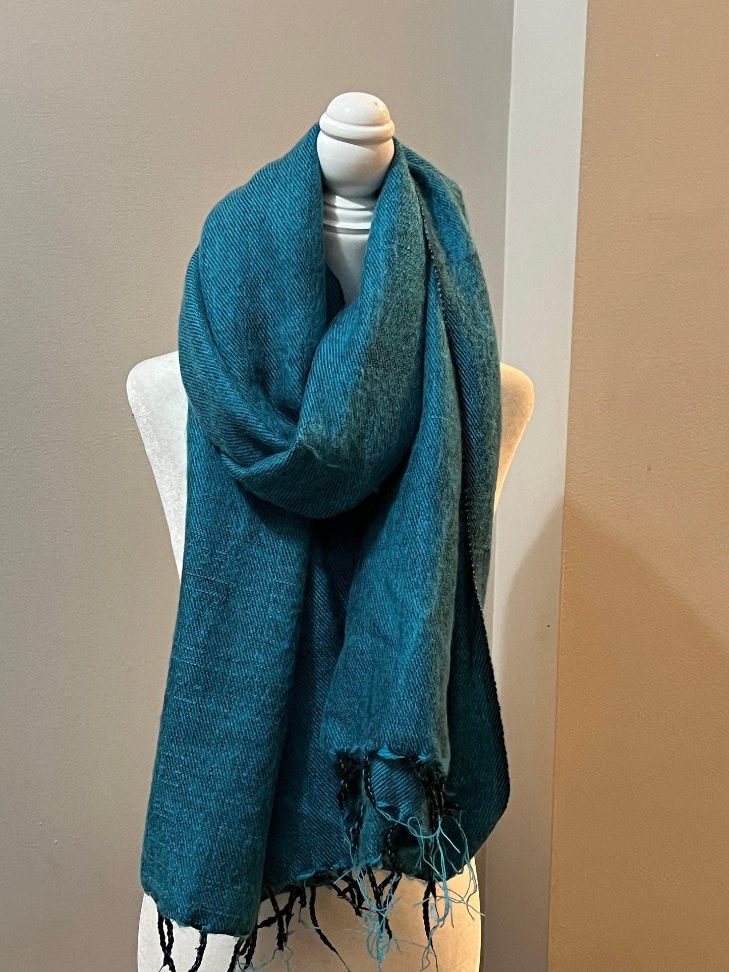 Handmade Himalayan Yak Wool Blanket Scarf, Teal Blue Shawl