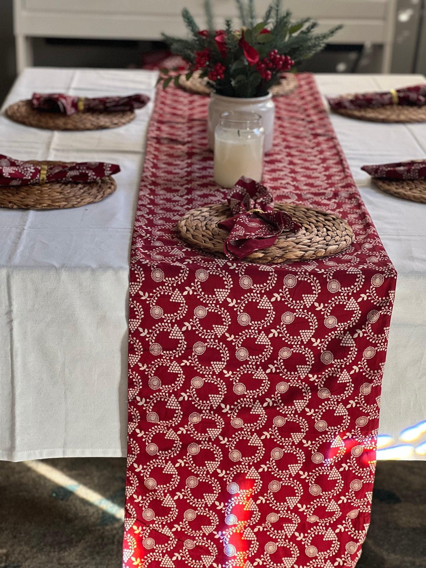 Red Wreath Print Table Runner with Napkins: Handprinted Cotton Table Linen