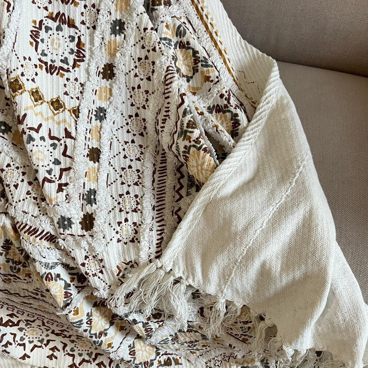 Handmade Bohemian Throw Blanket with tassels for Couch Cotton Sofa Throw  For Home Decor