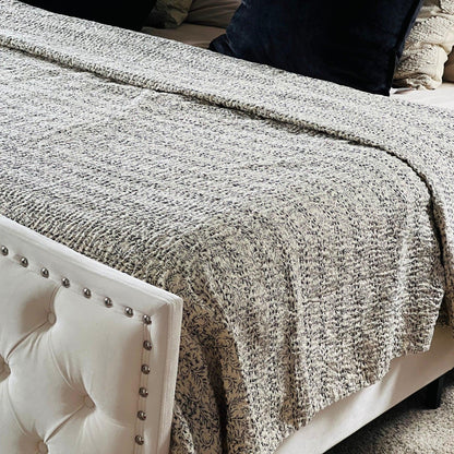 Elegant Beige Cotton Bedding Kantha Quilt, Indian Cotton Bedspread, Kantha Bedding