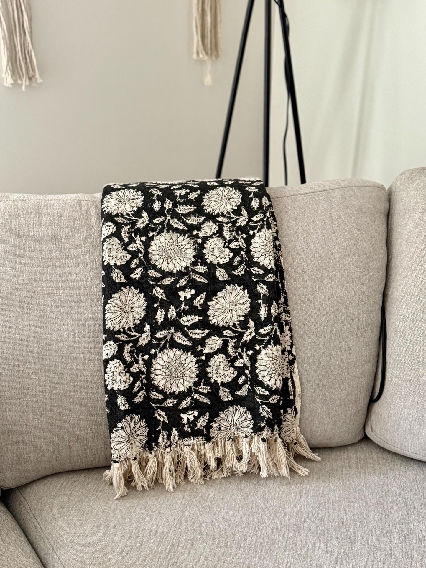Handmade Block Print Floral Throw Blanket: Cotton Woven Blanket with Tassels