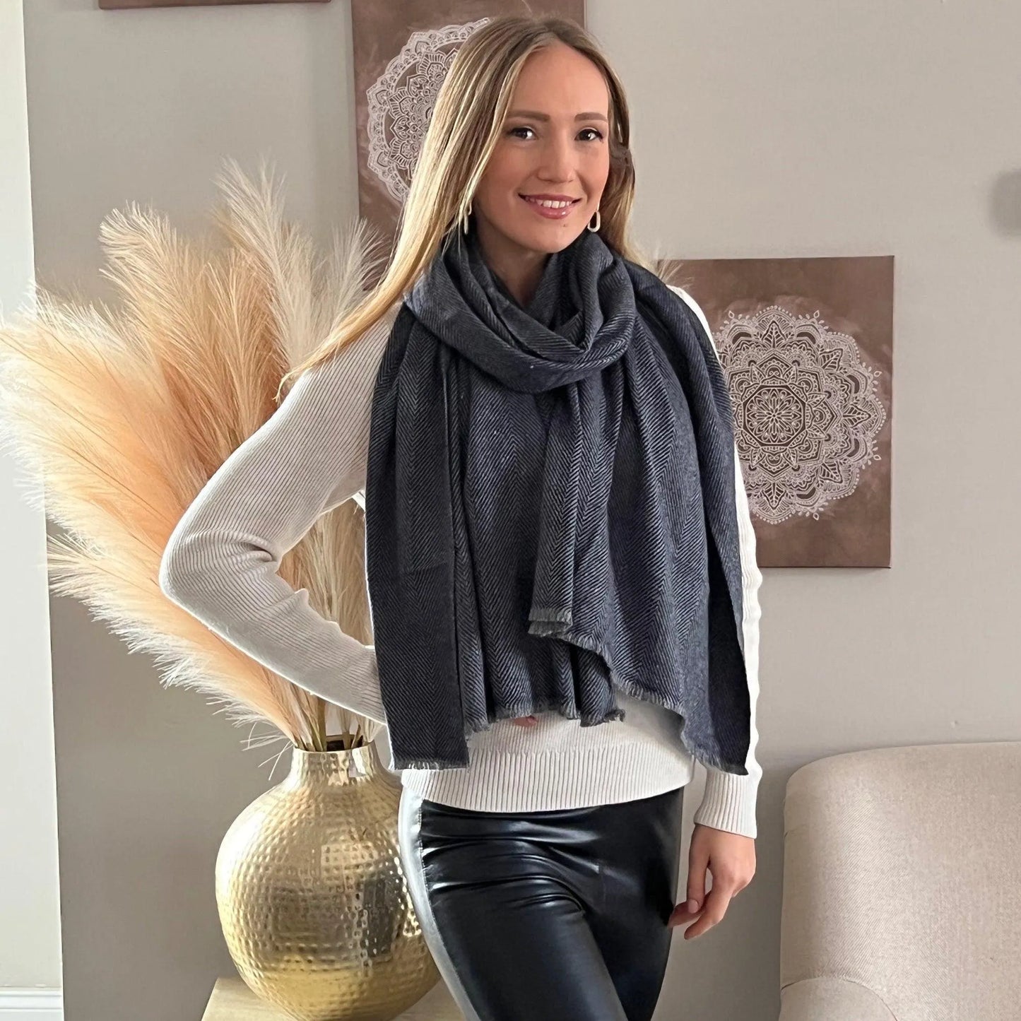 Handmade Himalayan Cashmere Scarf, Charcoal Travel Scarf