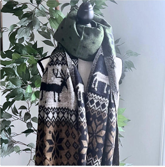 Handmade Reindeer Christmas Scarf: Cozy Yak Wool Shawl