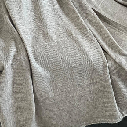Extra Soft  Himalayan Cashmere Blend Throw Blanket, Soft Cozy Wool (117 X 52 inches)