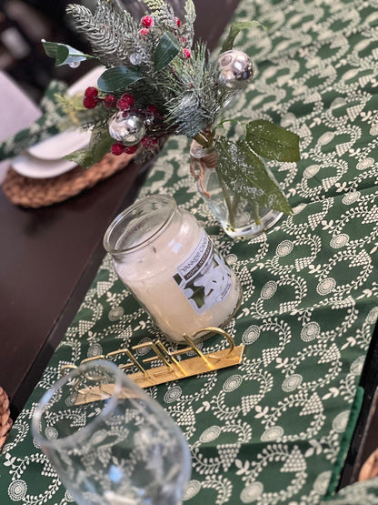 Green & Gold Cotton Wreath Napkins, Christmas Dinner Party (20x20")