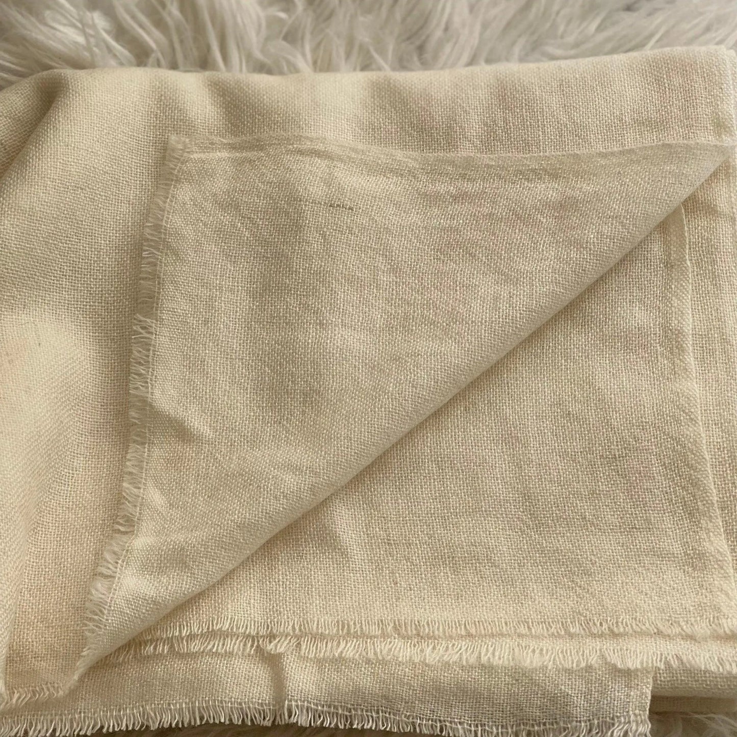 Handmade Himalayan Cashmere Scarf, Ivory Travel Wrap