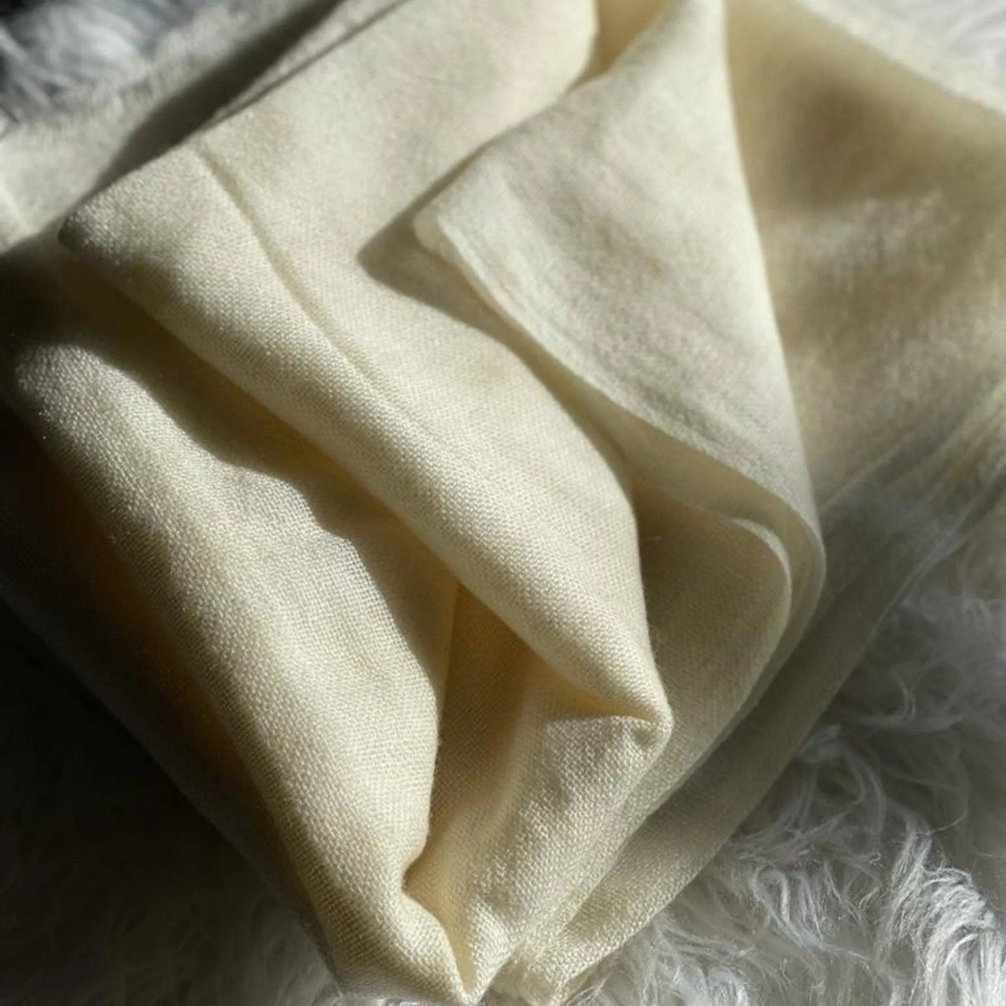 Handmade Himalayan Cashmere Scarf, Ivory Travel Wrap