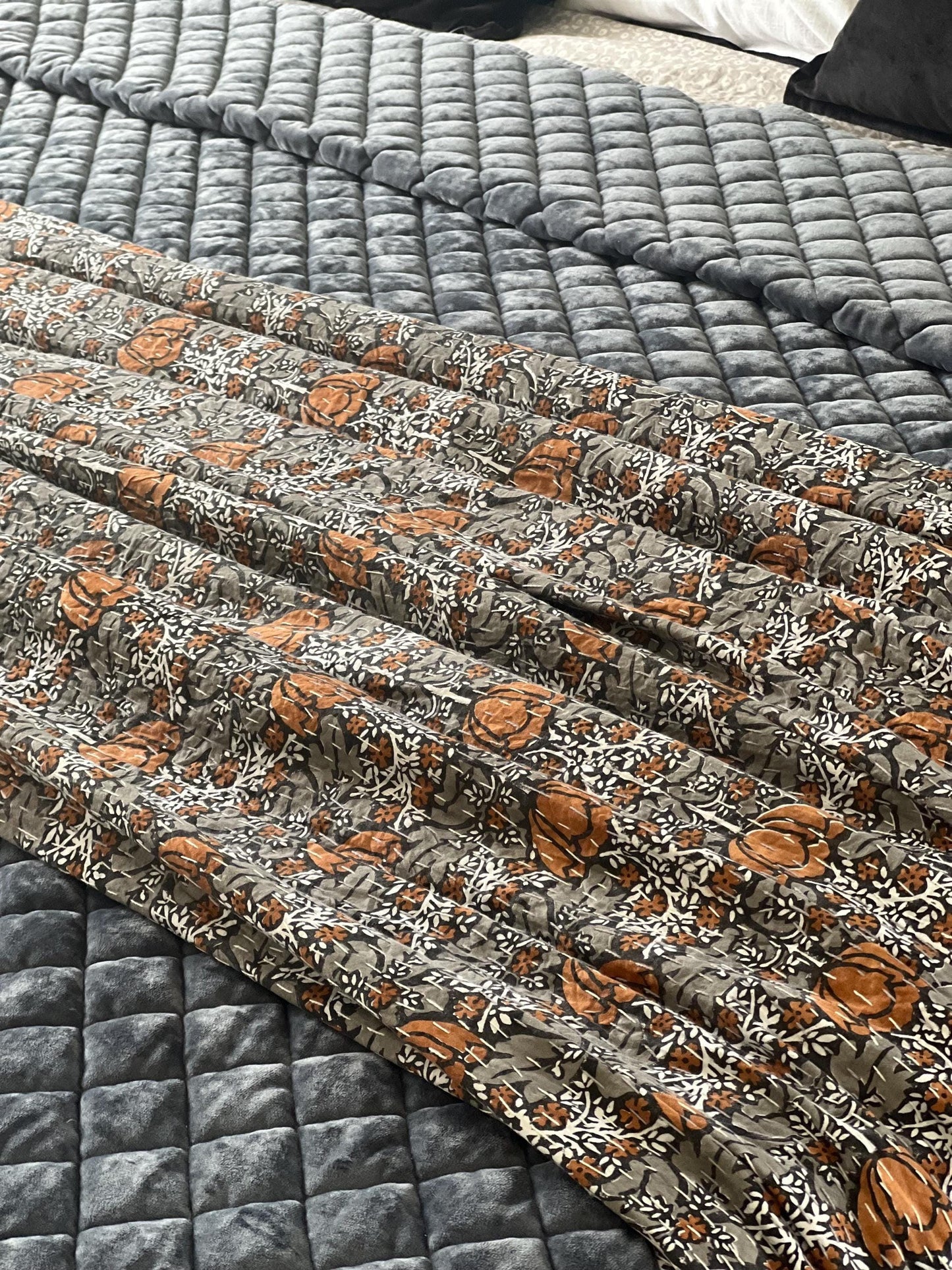 Handmade Brown Floral Kantha Quilt: Queen/King Size Cotton Throw