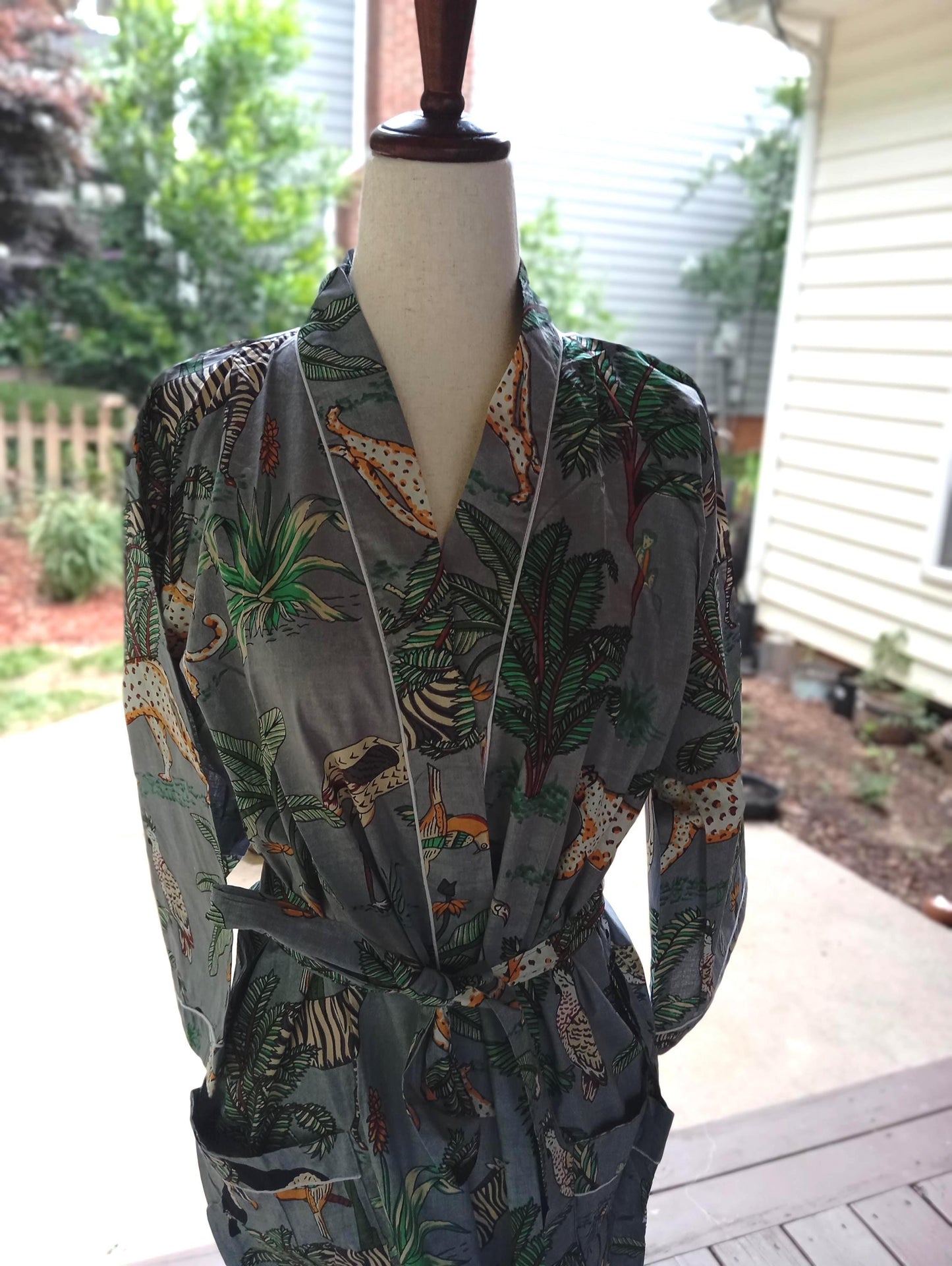 Gray Tiger Print Kimono Robe: Boho Cotton Beach Cover-Up