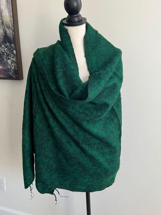 GREEN Yak Wool Nepalese Scarf, Himalayan hand loomed Shawl, Large warm scarf, Hippie Boho soft Shawl, Meditation shawl