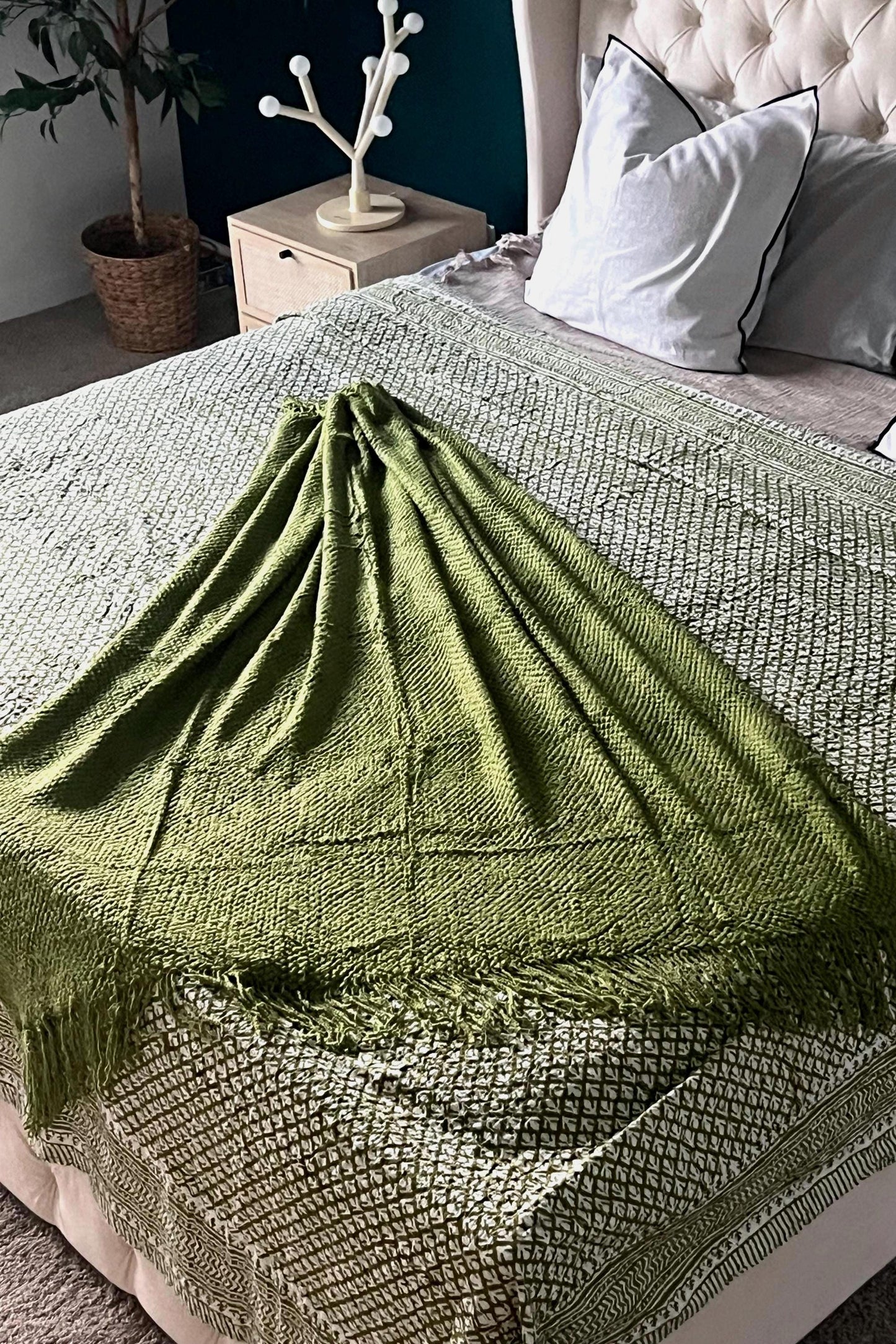 King Size Kantha Quilt, Reversible Cotton Bedcover, Block Print Floral