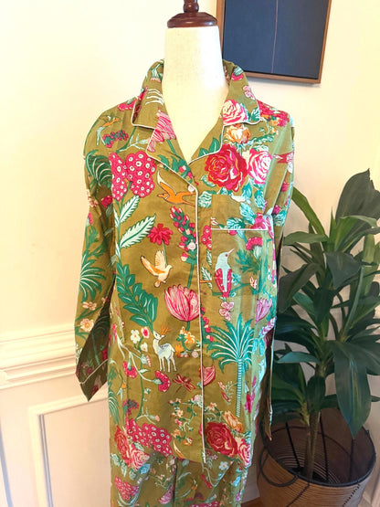 Gift Green Floral Print Handmade Cotton Pajama Set: Women's  Loungewear with Gift Pouch